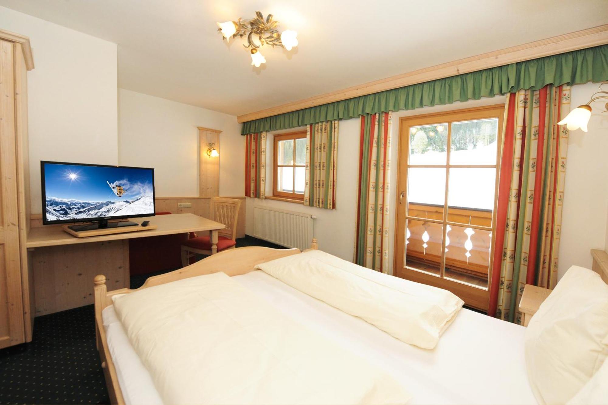 Riederhof Hotell Leogang Exteriör bild